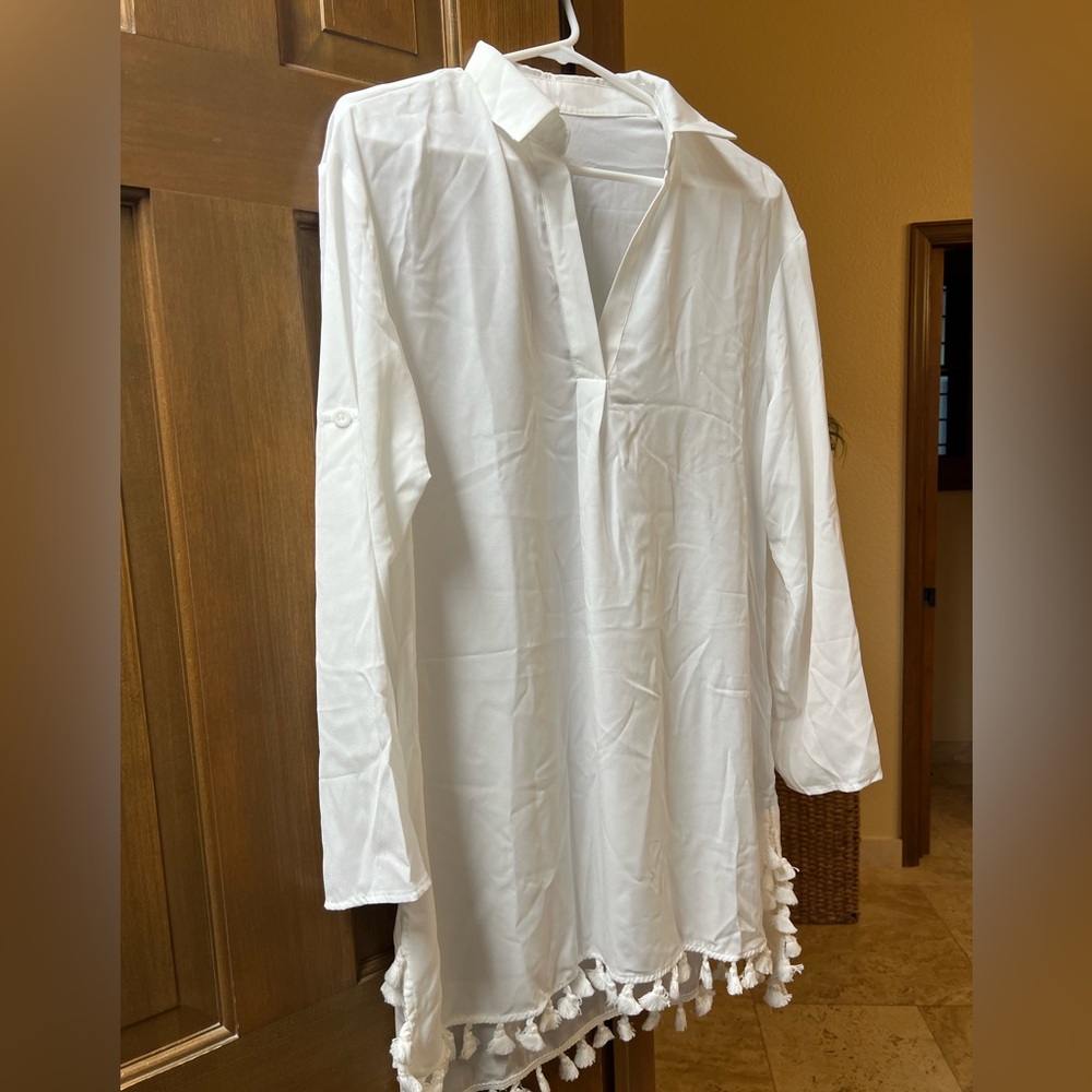 Cupshe swim coverup with tassles in white, size small